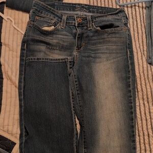 Levi size 6 skinny jeans
